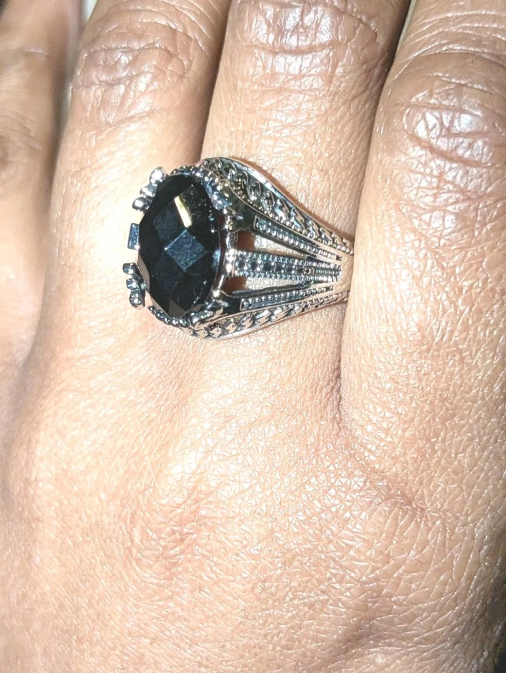 Men’s Black Simulated Onyx Ring Silver Plated Size 10 Oval Statement Gothic Ring